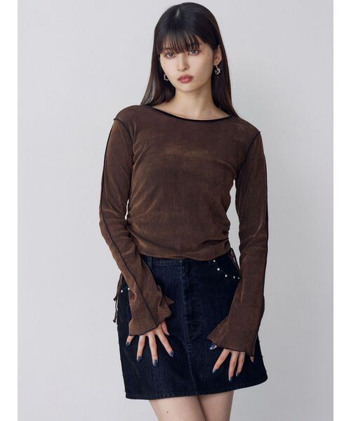 MURUA（ムルーア）の「フレアスリーブベロアトップス（Tシャツ/カットソー・レディース・ブラック/ブラウン/ブルー・FREE）」の5枚目の写真