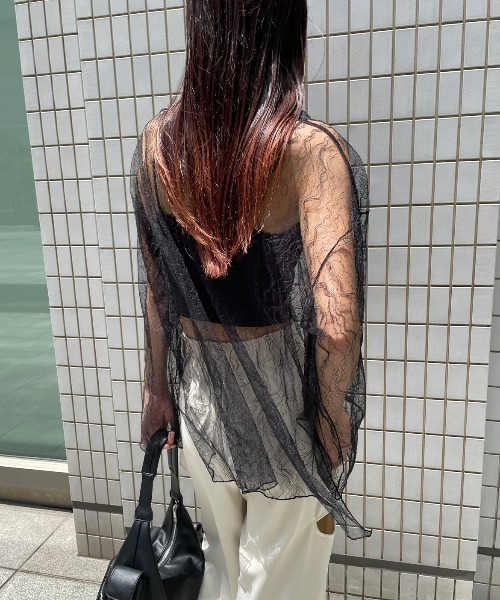 AIC.(エーアイシー)の「レースオーバーサイズトップス(その他トップス・レディース・オフホワイト/ブラック・FREE)」の17枚目の写真