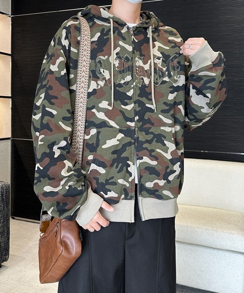 FVLMEN(フルメン)の「【FVLMEN】logo patch tree camouflage short W zip parka/ロゴ パッチ ツリー カモフラージュ 短丈 ダブル ジップ パーカー(パーカー・メンズ・グリーン系カモフラージュ/ブラウン系カモフラージュ・MEDIUM/LARGE)」の10枚目の写真