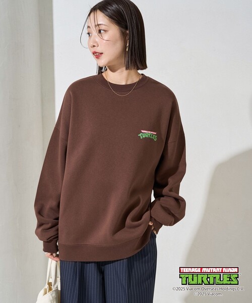 FREAK'S STORE(フリークスストア)の「限定展開 TEENAGE MUTANT NINJA TURTLES/ミュータント タートルズ 別注 ビッグシルエット バックプリント クルーネックスウェット(スウェット・メンズ・アッシュグレー/ブラウン/スミクロ・MEDIUM/LARGE/SMALL)」の19枚目の写真
