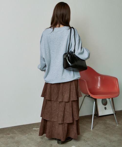 AO2(アオズ)の「【80%OFF】フェイクスエードティアードロングスカート(スカート・レディース・ブラック/ベージュ/ブラウン・FREE)」の19枚目の写真