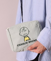 PEANUTS（ピーナッツ）の「(ACT)【PEANUTS】アップリケ 刺繍 ナイロン スクエア ポーチ（ポーチ）」