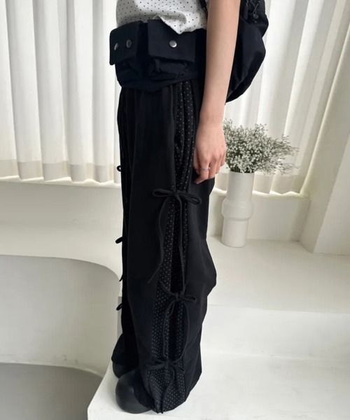 ReRe(リリ)の「無地×ドット柄テックワイドパンツ(その他パンツ・レディース・ブルー/ブラック・FREE)」の7枚目の写真