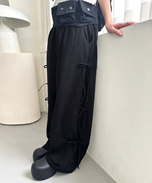 ReRe(リリ)の「無地×ドット柄テックワイドパンツ(その他パンツ・レディース・ブルー/ブラック・FREE)」の8枚目の写真