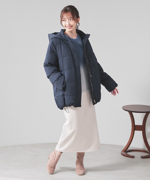 GLACIER lusso(グラシアルッソ)の「ファイバーダウンコート(ダウンジャケット/コート・レディース・キャメル/ネイビー/ブラック/ライトベージュ・L/LL/M/S)」の19枚目の写真