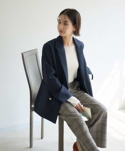 KATHARINE ROSS（キャサリンロス）の「【KATHARINE ROSS】ブライトテレコスクエアプルオーバー（Tシャツ/カットソー・レディース・ブラック/ライトベージュ/チャコールグレー/グレイッシュベージュ/ライトグレー/ホワイト・MEDIUM）」の14枚目の写真