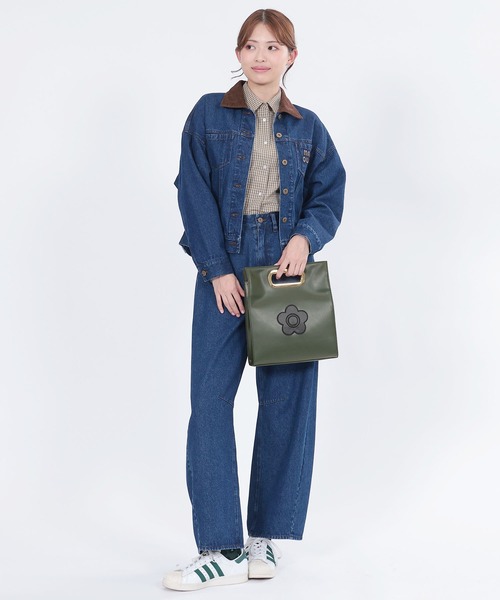 MARY QUANT（マリークワント）の「メタルクリテ 2WAYショルダー（ショルダーバッグ・レディース・ブラック/アイボリー/モスグリーン・FREE）」の21枚目の写真