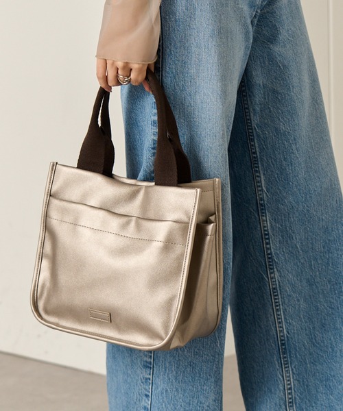 サイドポケットトートバッグ ikka トートバッグ 帆布サイドポケット仕切り手提げトートバッグ