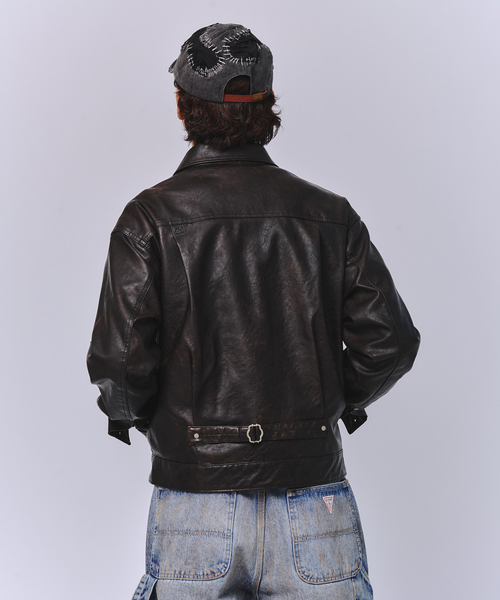 JOINT WORKS（ジョイントワークス）の「フェードレザー トラッカーブルゾン / Faded Faux Leather Tracker Blouson（ブルゾン・メンズ・ブラック/ブラウン・MEDIUM/LARGE）」の19枚目の写真