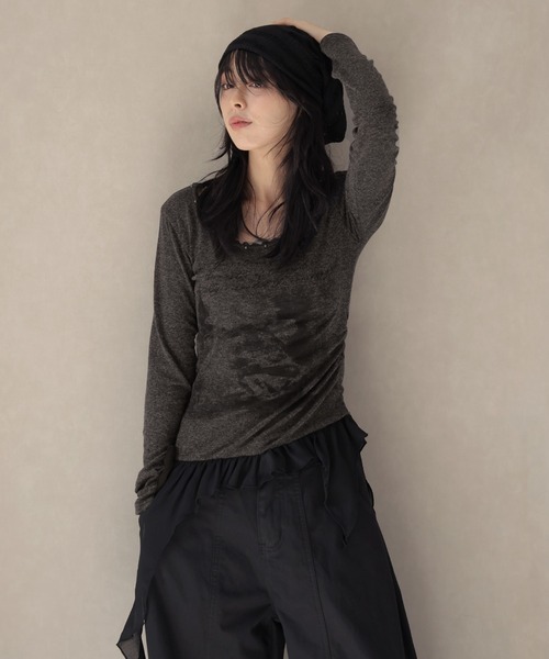 Ulysses(ユリシス)の「アシンメトリーフリルヘムリベットデザインカットソー(Tシャツ/カットソー・レディース・グレー/ダークグレー・F)」の11枚目の写真