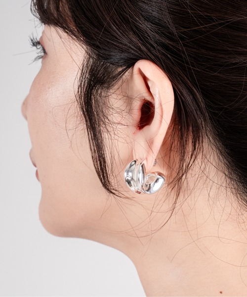 JENNYBIRD(ジェニーバード)の「【JENNY BIRD/ジェニーバード】フープピアス Chunky Doune Hoop(ピアス(両耳用)・レディース・ゴールド/シルバー・FREE)」の19枚目の写真
