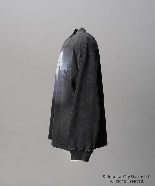 MAISON SPECIAL(メゾンスペシャル)の「《UNISEX》【MOVIE SERIES】「E.T.」- Moon&Bicycle - Prime-Over Crew Neck Long Sleeve T-Shirt/-月と自転車-プライムオーバークルーネックロングスリーブTシャツ【MAISON SPECIAL/メゾンスペシャル】(Tシャツ/カットソー・メンズ・ブラック/ネイビー・0/1/2)」の9枚目の写真