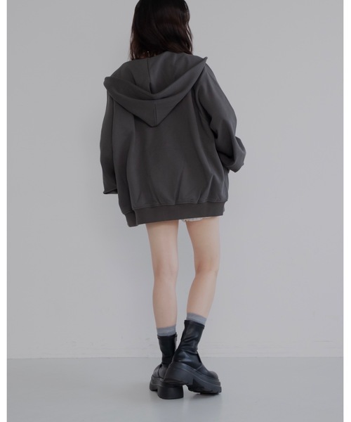 jumelle ジュメロ　エンブレムパーカー jumelle（ジュメロ）の「エンブレムパーカー（パーカー）」 - WEAR