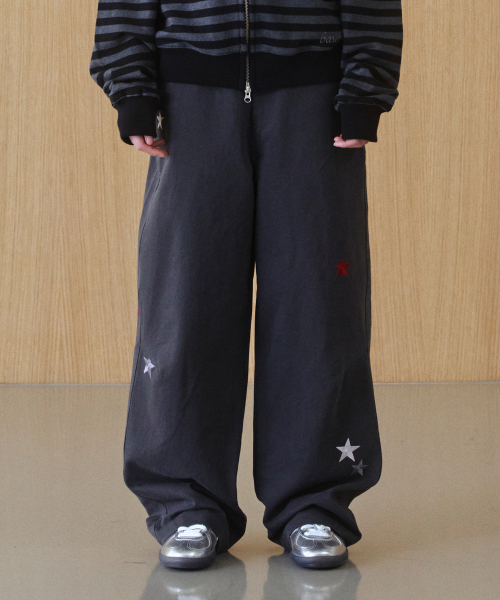 BAUF（バウフ）の「スターシンボルパンツ[チャコール]（スウェットパンツ・レディース・その他・MEDIUM/LARGE/SMALL）」の3枚目の写真