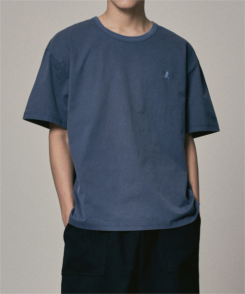 Verdnt（バーダント）の「オリジナルバードロゴ刺繍Tシャツ[ガーメントブルー]（Tシャツ/カットソー・レディース・ブルー・MEDIUM/LARGE/SMALL）」の10枚目の写真