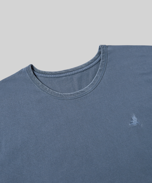 Verdnt（バーダント）の「オリジナルバードロゴ刺繍Tシャツ[ガーメントブルー]（Tシャツ/カットソー・レディース・ブルー・MEDIUM/LARGE/SMALL）」の3枚目の写真