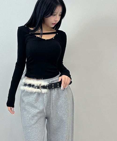 FOLLOWIN（フォロウィン）の「2color/フェイクファー×アイレットベルト（ベルト・レディース・ホワイト/ブラウン・FREE）」の3枚目の写真