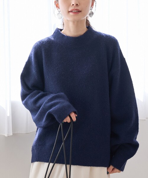 coen(コーエン)の「フラッフィーモックネック ウォッシャブルニット(WEB限定カラーあり)(ニット/セーター・レディース・ピンク/オフホワイト/ライトブルー/ネイビー/ベージュ/ダークグレー・M/L)」の5枚目の写真