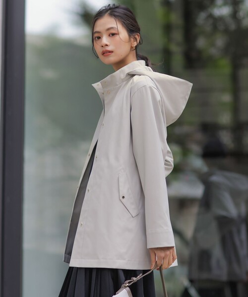 J.PRESS(ジェイプレス)の「【春のマストアイテム・2way】ドライツイルストレッチ フーデット アウター(その他アウター・レディース・ブルー系/ベージュ系/ライトグレー系/ネイビー系・T15/T13)」の5枚目の写真