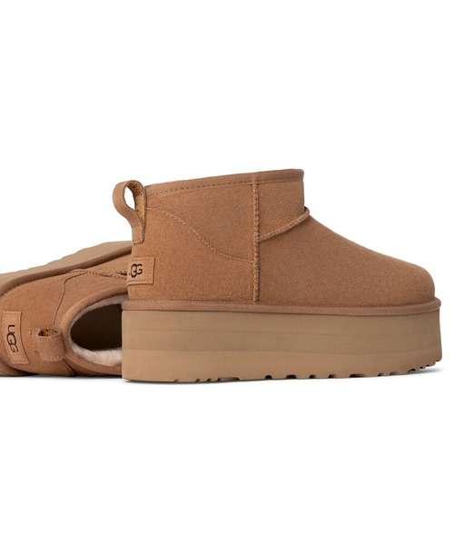 ADAM ET ROPE'（アダムエロペ）の「【UGG(アグ)】W CLASSIC ULTRA MINI PLATFORM（ブーツ・レディース・キャメル/チャコールグレー/ブラック・23/24/25）」の20枚目の写真