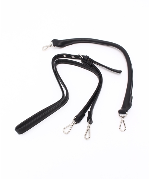 MOUSSY（マウジー）の「DRAWSTRING FUR BAG（ショルダーバッグ・レディース・ブラック/オフホワイト・FREE）」の12枚目の写真