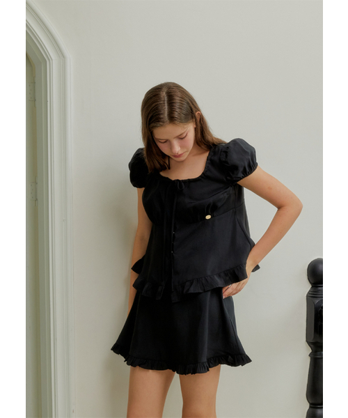 ANOETIC(アノエティック)の「FRILL MINI SKIRT_BLACK(スカート・レディース・ブラック・FREE)」の4枚目の写真