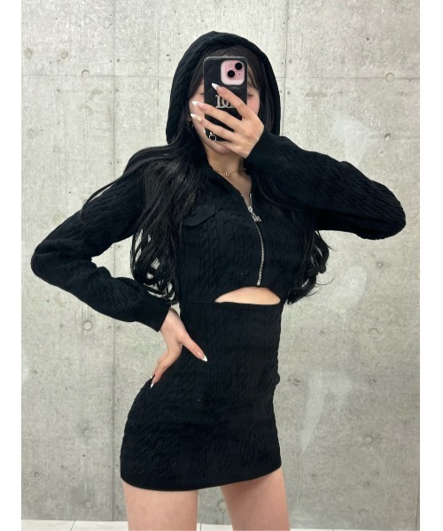 Darichダーリッチ　オープンケーブルニットミニワンピース　BLK ブラック オープンケーブルニットミニワンピース（ワンピース）｜Darich