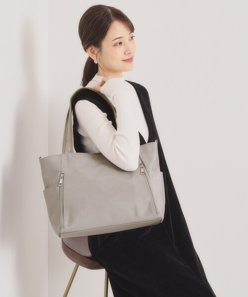 ITS'DEMO(イッツデモ)の「<人間工学>撥水A4トート(トートバッグ・レディース・ナチュラル/ブラック/ピンク系・00)」の6枚目の写真
