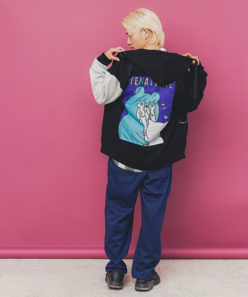 ScoLar Parity(スカラーパリティ)の「353130:ネコとクマとチンアナゴ柄 リメイク風裏起毛パーカー(パーカー・レディース・ブラック/パープル・M)」の18枚目の写真