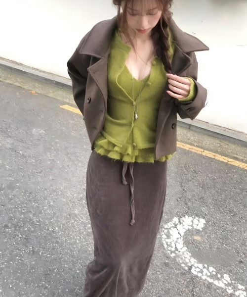 ショートダブルブレストメルトンコート