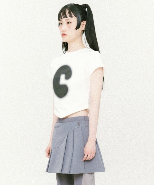 CCORIE(コーリーエ)の「シンボルスカーフクロップ半袖Tシャツホワイト(Tシャツ/カットソー・レディース・その他・FREE)」の2枚目の写真