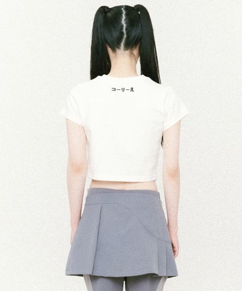CCORIE(コーリーエ)の「シンボルスカーフクロップ半袖Tシャツホワイト(Tシャツ/カットソー・レディース・その他・FREE)」の4枚目の写真