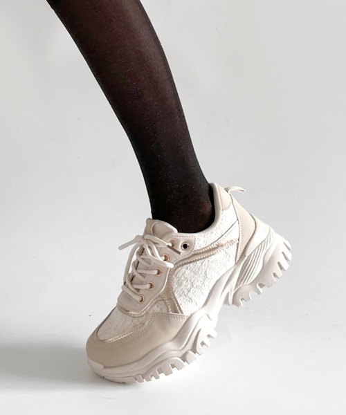 Shoes in Closet（シューズインクローゼット）の「軽量厚底 ボリューム クリア パール レース スニーカー 6478（スニーカー・レディース・ホワイト/ベージュ/ブラック・S/M/L/LL）」の19枚目の写真