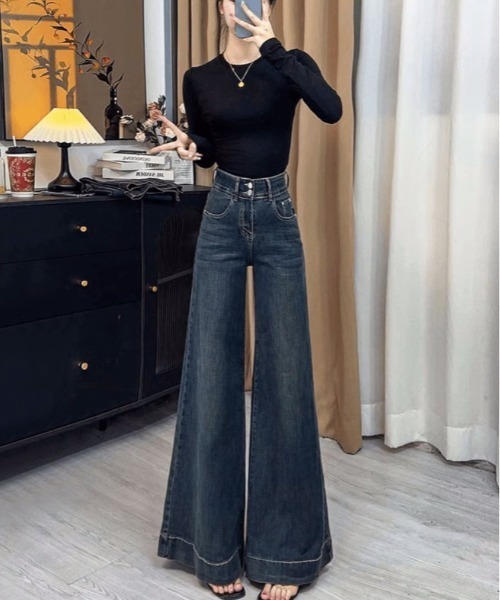 REBALANCE(リバランス)の「ワイドレッグジーンズ(デニムパンツ・レディース・A・LARGE/MEDIUM/SMALL)」の4枚目の写真