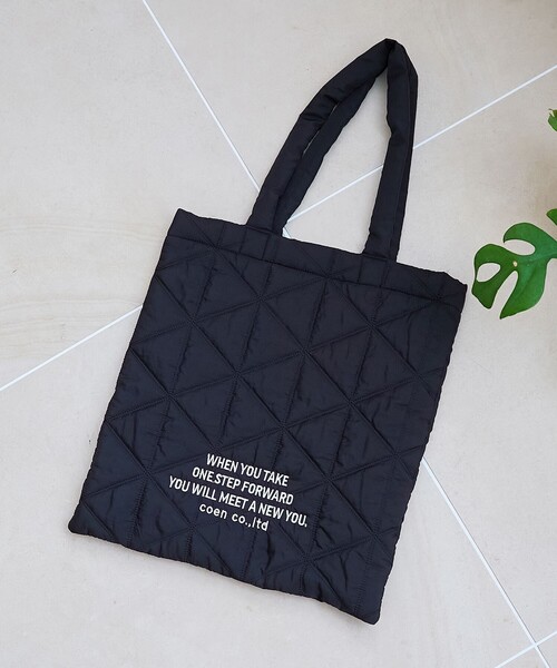 coen(コーエン)の「ロゴ刺繍 幾何柄 キルトトートバッグ【インフルエンサー紹介アイテム】(トートバッグ・レディース・シルバー/ブラック/ライトブルー/その他6/ホワイト/ピンク/ライム・FREE)」の2枚目の写真