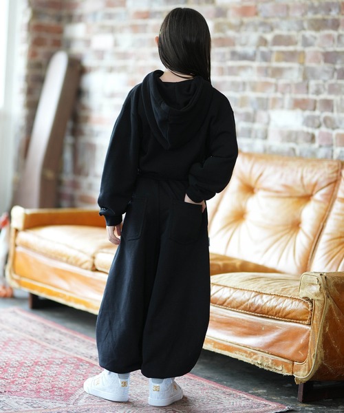 ELEMENT（エレメント）の「ELEMENT/エレメント TAGGING HOOD GIRL キッズ パーカー BG025022（パーカー・キッズ・ブラック/ホワイト・130cm/140cm/150cm）」の10枚目の写真