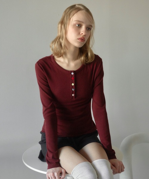 Birthday room(バースデイルーム)の「アソートボタンヘンリーネックカットソー/Assorted Button Henley Neck Top(Tシャツ/カットソー・レディース・グレー/ネイビー/ボルドー・FREE)」の3枚目の写真