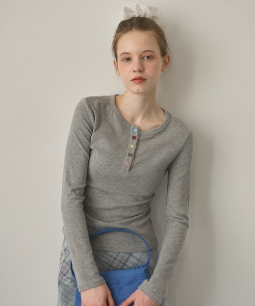 Birthday room（バースデイルーム）の「アソートボタンヘンリーネックカットソー/Assorted Button Henley Neck Top（Tシャツ/カットソー・レディース・ネイビー/ボルドー/グレー/ライトブルー・FREE）」の17枚目の写真