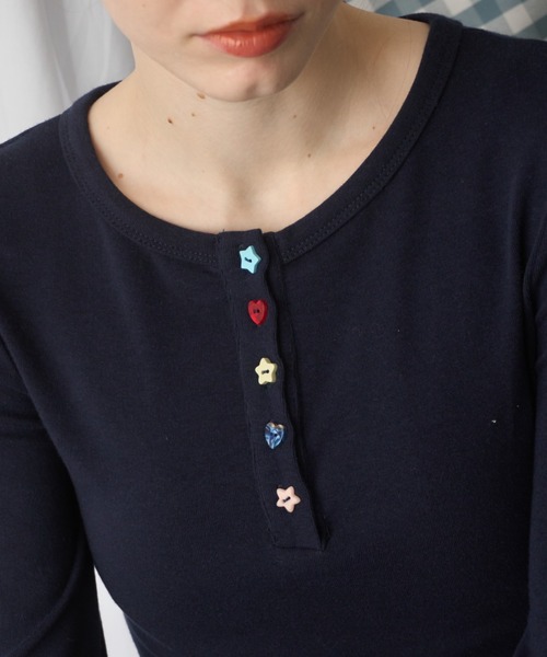 Birthday room（バースデイルーム）の「アソートボタンヘンリーネックカットソー/Assorted Button Henley Neck Top（Tシャツ/カットソー・レディース・ネイビー/ボルドー/グレー/ライトブルー・FREE）」の22枚目の写真