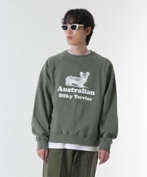 CODE I'M（コードアイエム）の「シルキーテリアプリントナグランオーバーサイズスウェットカーキ（スウェット）」
