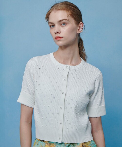 LOULOU WILLOUGHBY(ルルウィルビー)の「【LOULOU WILLOUGHBY】アイレット半袖カーディガン(カーディガン/ボレロ・レディース・オフホワイト/ブラック/イエロー・2)」の1枚目の写真