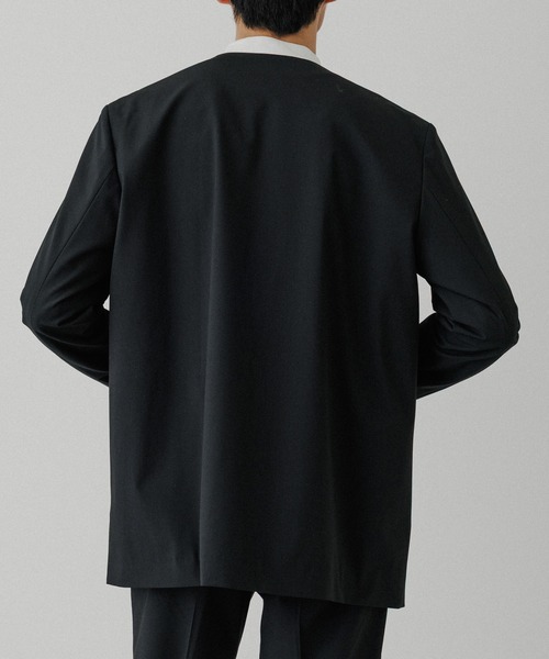 ADAM ET ROPE'(アダムエロペ)の「【DELEGANT】 ルームジャケット / セットアップ対応(ノーカラージャケット・メンズ・チャコールグレー/ブラウン系その他2/ブラック・L/M/S)」の16枚目の写真