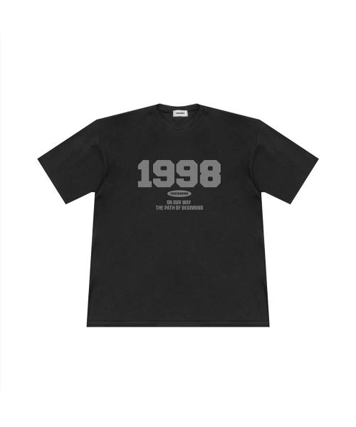 CREEDMENS(クリードマンズ)の「1998ロゴオーバーサイズ半袖Tシャツ(ブラック)(Tシャツ/カットソー・メンズ・その他・M/L/XL)」の1枚目の写真