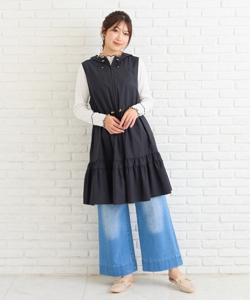 Rose Tiara(ローズティアラ)の「【人気追加】【LIMONTA】【防水/防風/透湿/花粉防止】フレアジレ(ベスト・レディース・ブラック・38/42/46)」の3枚目の写真