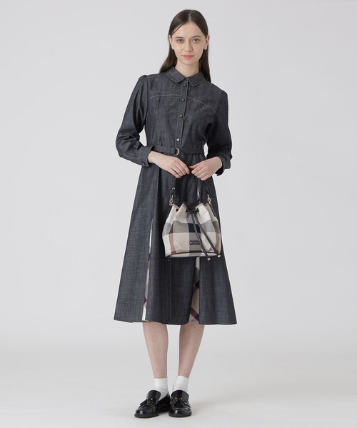 BLUE LABEL CRESTBRIDGE(ブルーレーベルクレストブリッジ)の「クレストブリッジチェックキャンバスコロン(ショルダーバッグ・レディース・ベージュ系その他・FREE)」の7枚目の写真