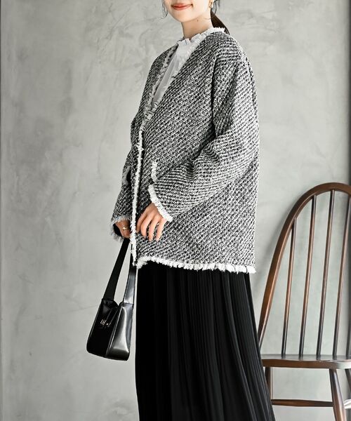 rps(アールピーエス)の「ツイードノーカラージャケット(ノーカラージャケット・レディース・ブラック系その他2/ブラック/オフホワイト・フリー)」の22枚目の写真