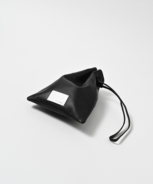 ADAM PATEK(アダムパテック)の「【ADAMPATEK】water repellent leather mini drawstring bag 撥水レザーミニ巾着バッグ(ハンドバッグ・メンズ・ブラック・FREE)」の3枚目の写真