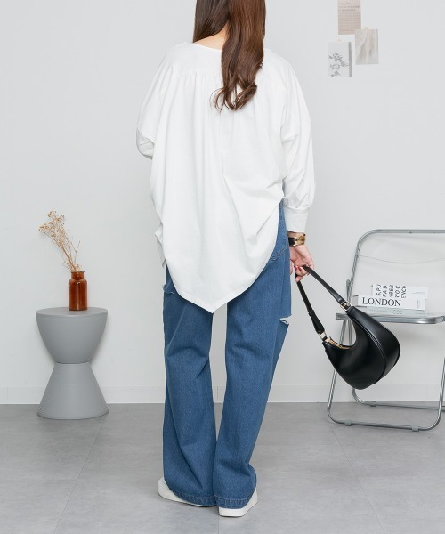 aity(アイティ)の「M-5L アシメトリー裾タックロングスリーブTシャツ 夏服(Tシャツ/カットソー・レディース・カーキ/ブラック/ベージュ/ホワイト・LL~3L/M~L/4L~5L)」の12枚目の写真