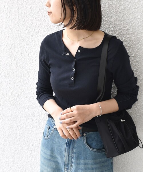 SHIPS Colors:〈手洗い可能〉シアー ドライタッチ ヘンリーネック TEE