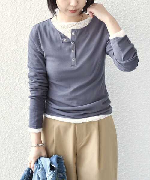 SHIPS Colors(シップス カラーズ)の「SHIPS Colors:〈手洗い可能〉シアー ドライタッチ ヘンリーネック TEE◇(Tシャツ/カットソー・レディース・クリーム/ダークグレー/ネイビー/ホワイト/ピンク・ONE SIZE)」の3枚目の写真